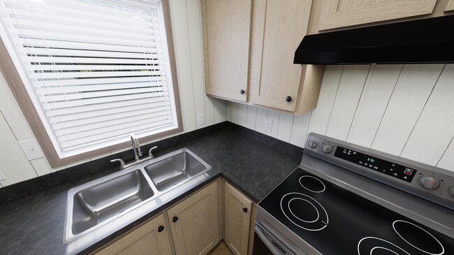 Building Photo - 5512 Patriots Ln