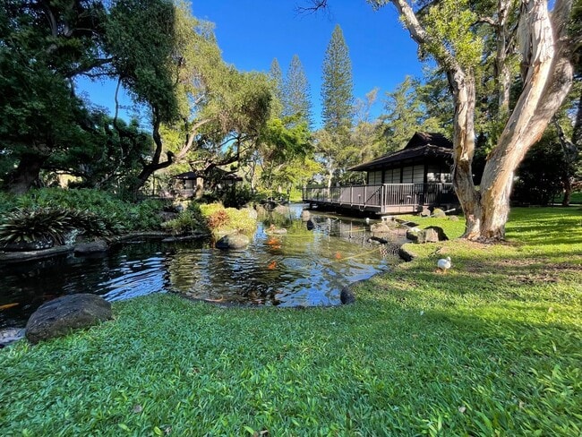 Building Photo - Queen Emma Gardens! Prince Tower! 1st floor Studio unit available now!