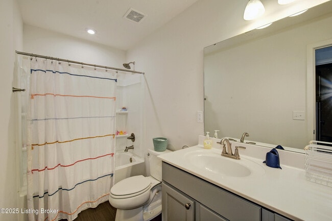Building Photo - 3407 Grassland Ct