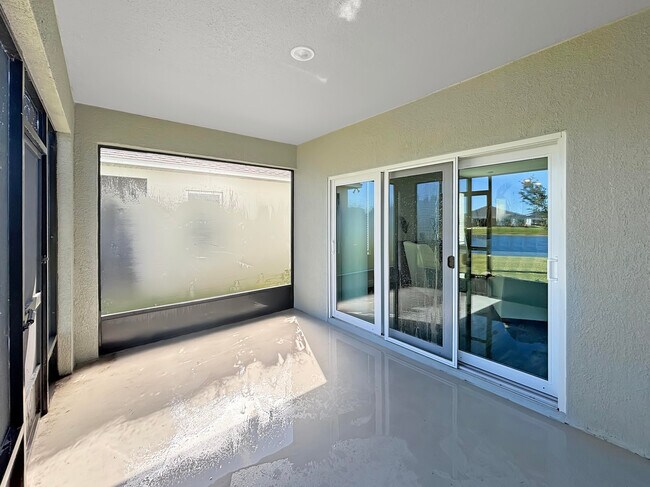 Building Photo - 9399 Serapis Wy