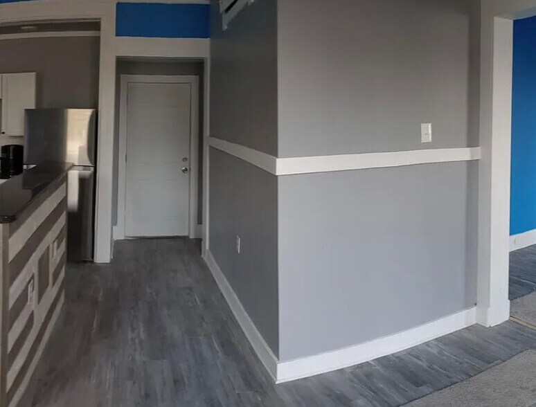 Building Photo - 3801 Whitman Ave