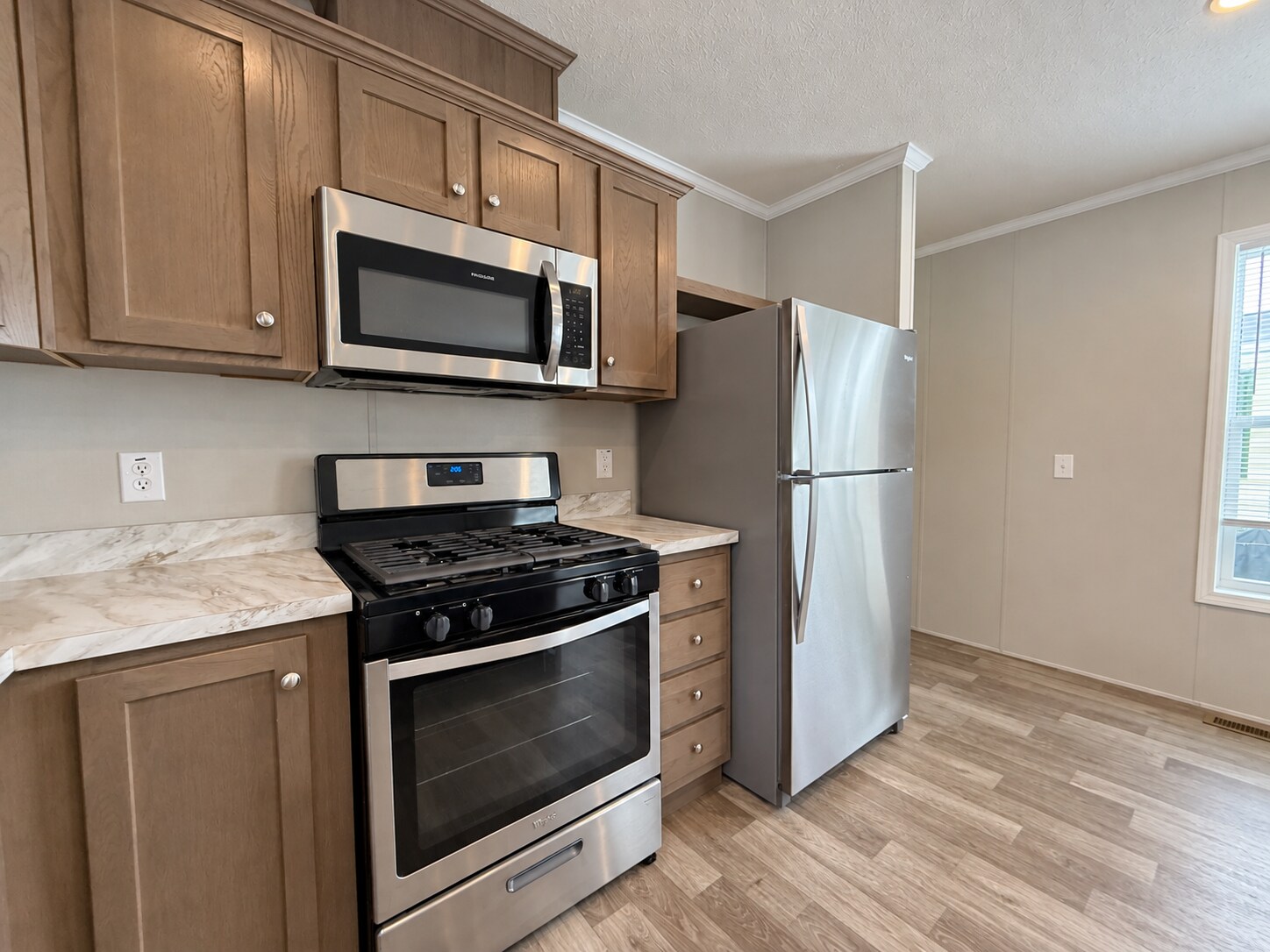 Building Photo - 12448 St Michel Ave