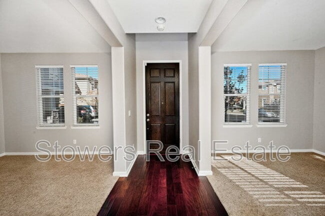 Building Photo - 630 Bond Ct
