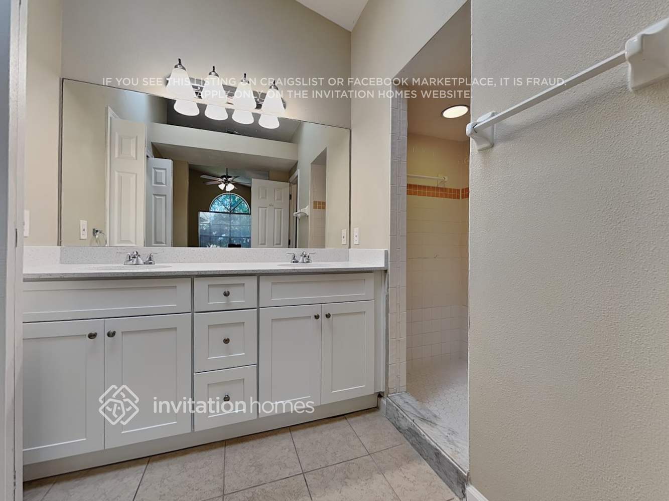 Building Photo - 3233 Vail View Dr