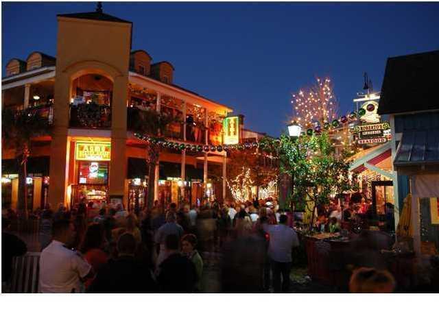 Building Photo - 5000 S Sandestin Blvd