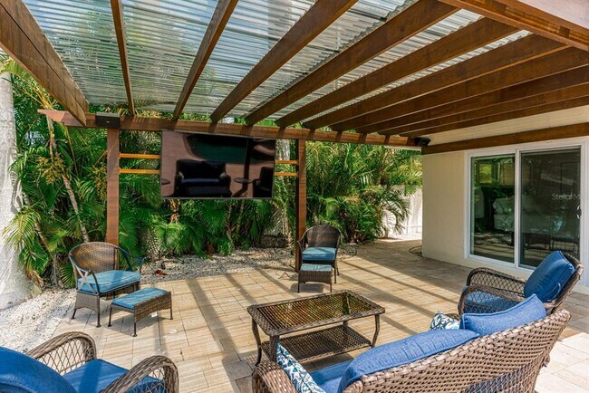 Building Photo - 11240 7th St E