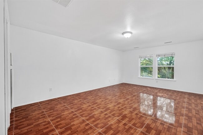 Building Photo - 14311 Glade Point Dr