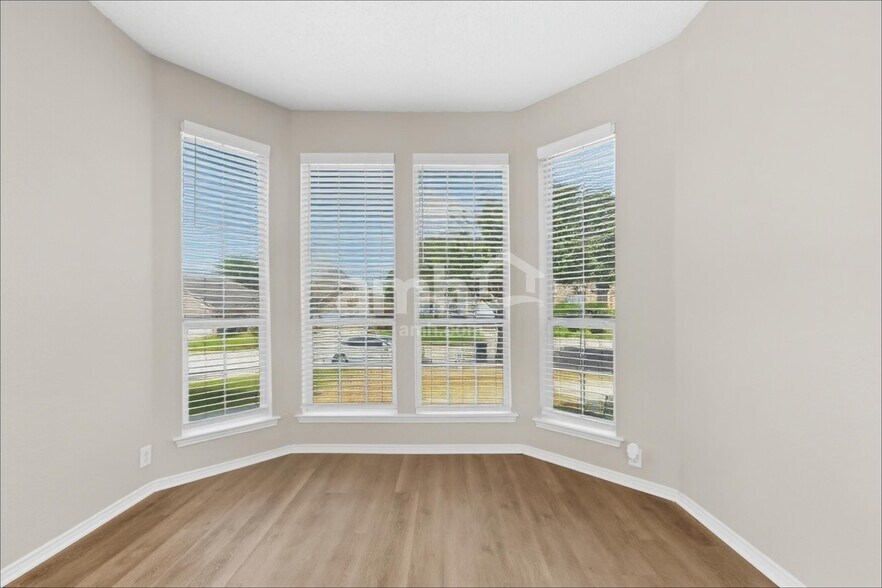 Building Photo - 7808 Orland Park Cir