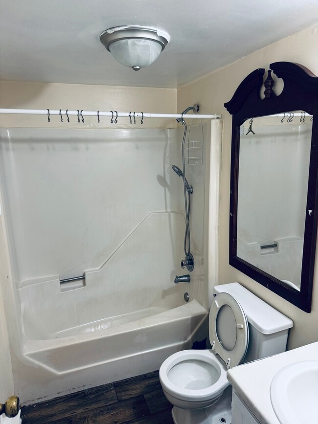 Building Photo - 3990 Bradford Ct