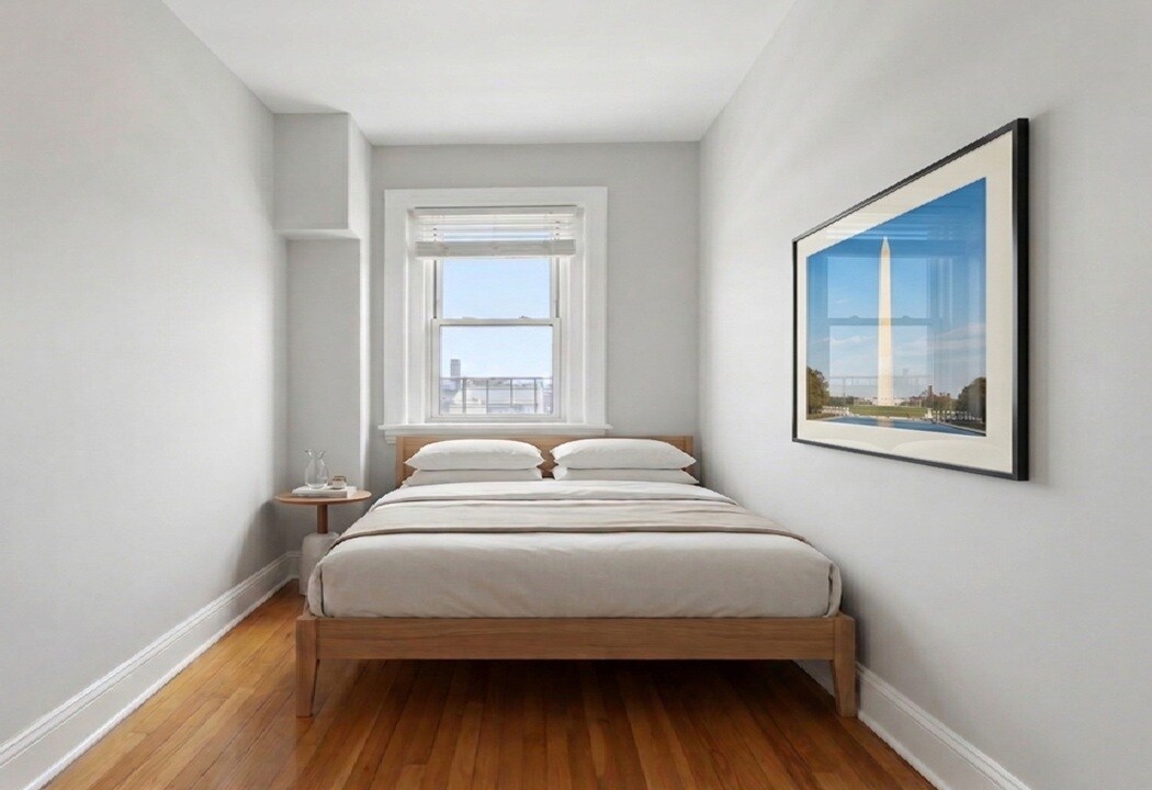 Building Photo - 1954 Columbia Rd NW