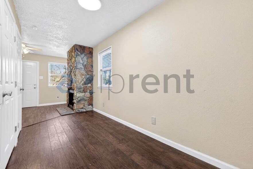 Building Photo - 1731 Morris St