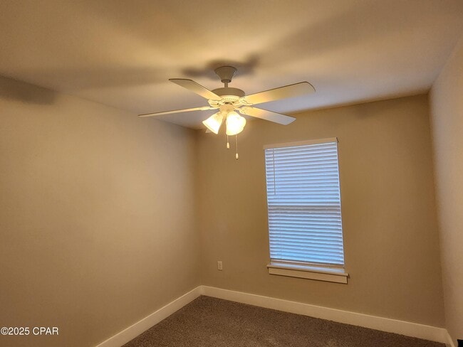 Building Photo - 9024 Banyan Beach Dr