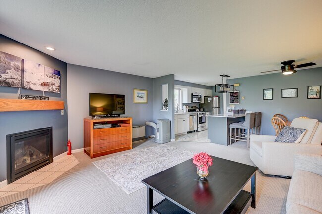 Building Photo - F37 Nordic Village Ln