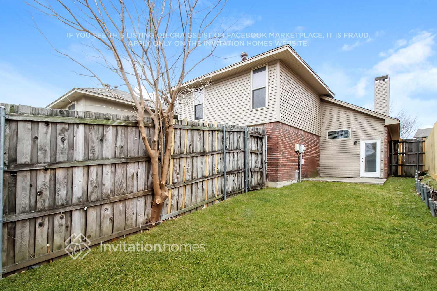 Building Photo - 1530 Knollview Ln