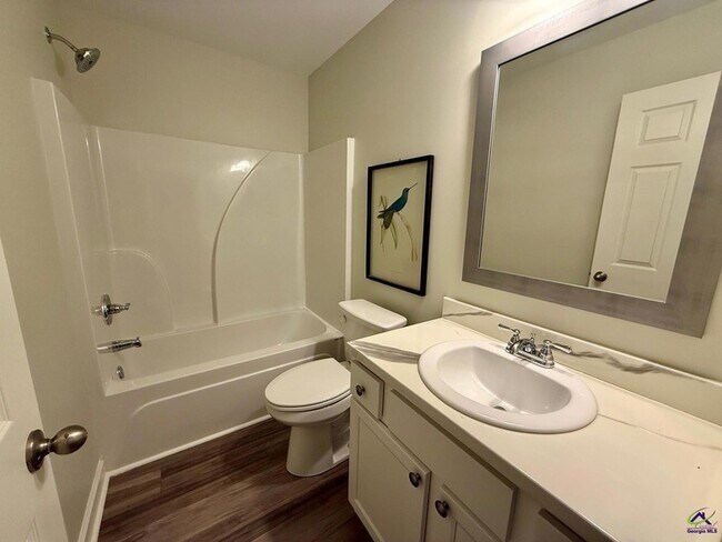 Building Photo - 100 Webster Wy