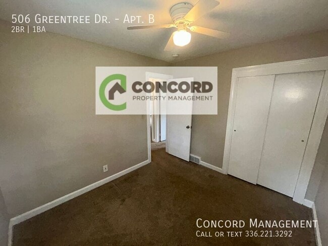 Building Photo - 506 Greentree Dr
