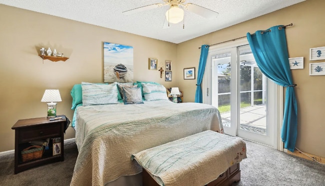 Building Photo - private - backyard fenced in large master suite!