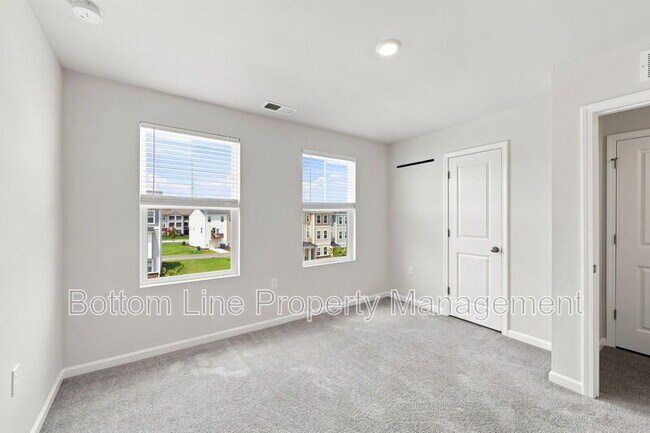 Building Photo - 2617 Chert Ln