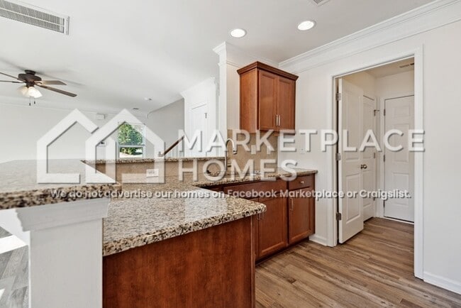 Building Photo - 4749 Bryn Athyn Court