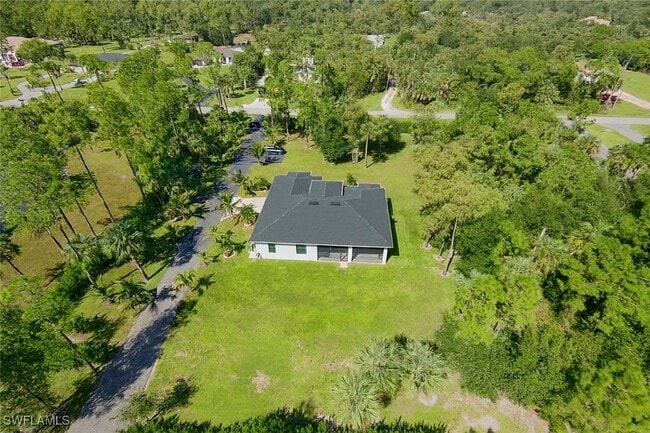 Building Photo - 2330 4th Ave SE