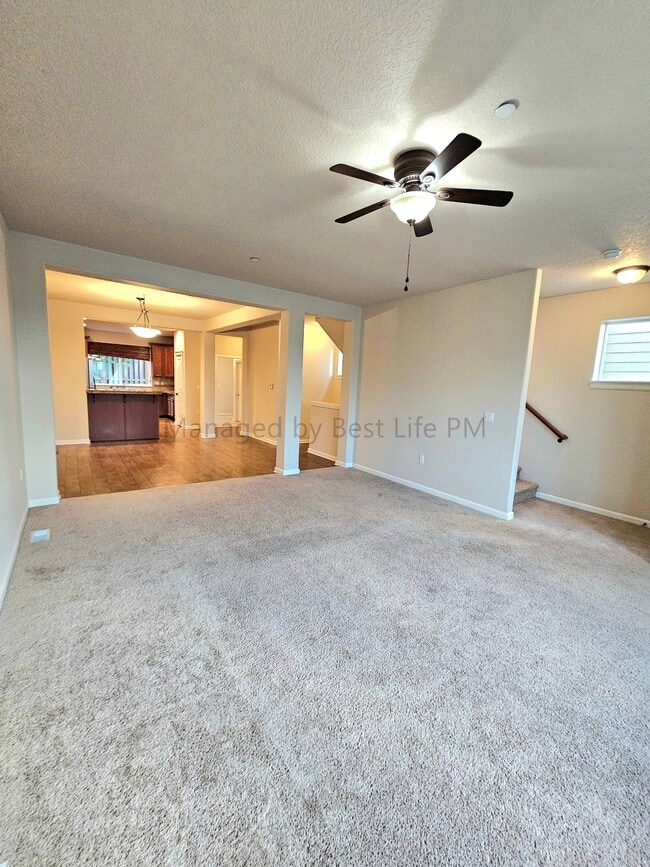 Building Photo - 9994 SE Old Town Ct