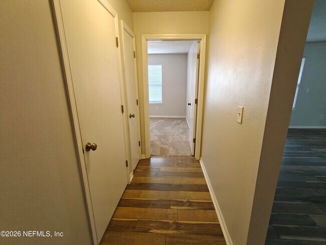 Building Photo - 7701 Timberlin Park Blvd