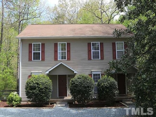 Primary Photo - Chapel Hill / 3BR Townhouse on Severin St....