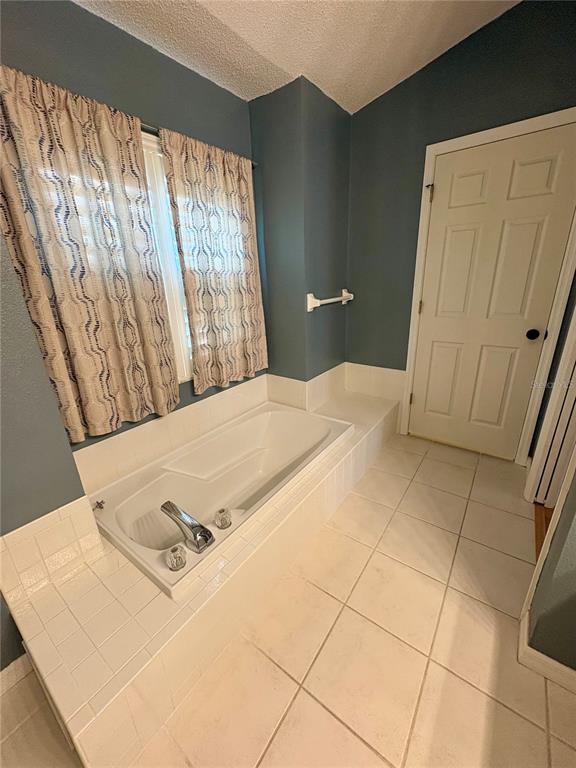 Building Photo - 7445 Mulligan Ct