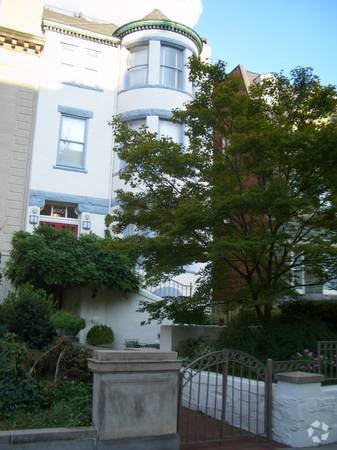 Building Photo - 1527 16th Street NW