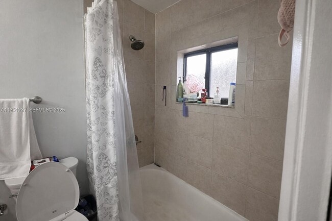 Building Photo - 2871 W 76th St