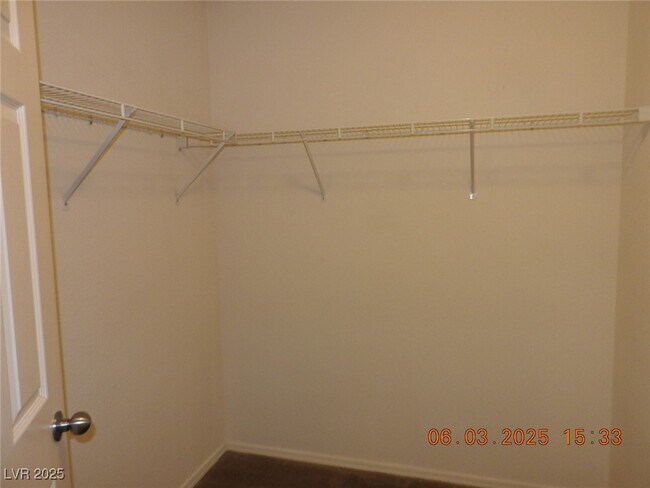 Building Photo - 9176 Starling Wing Pl