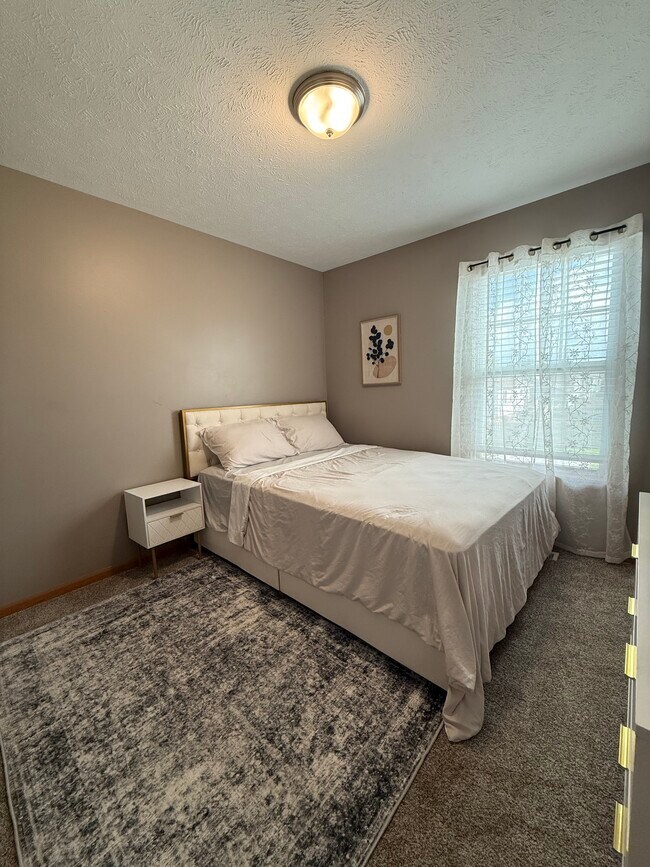 Building Photo - 10814 Potter St