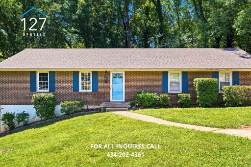 Building Photo - Charming 2 Bed/1 Bath Property in Quiet Neighborhood