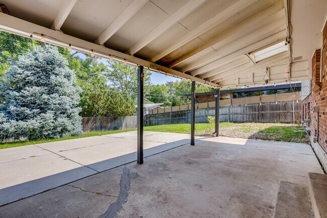 Building Photo - 4641 W Tufts Ave