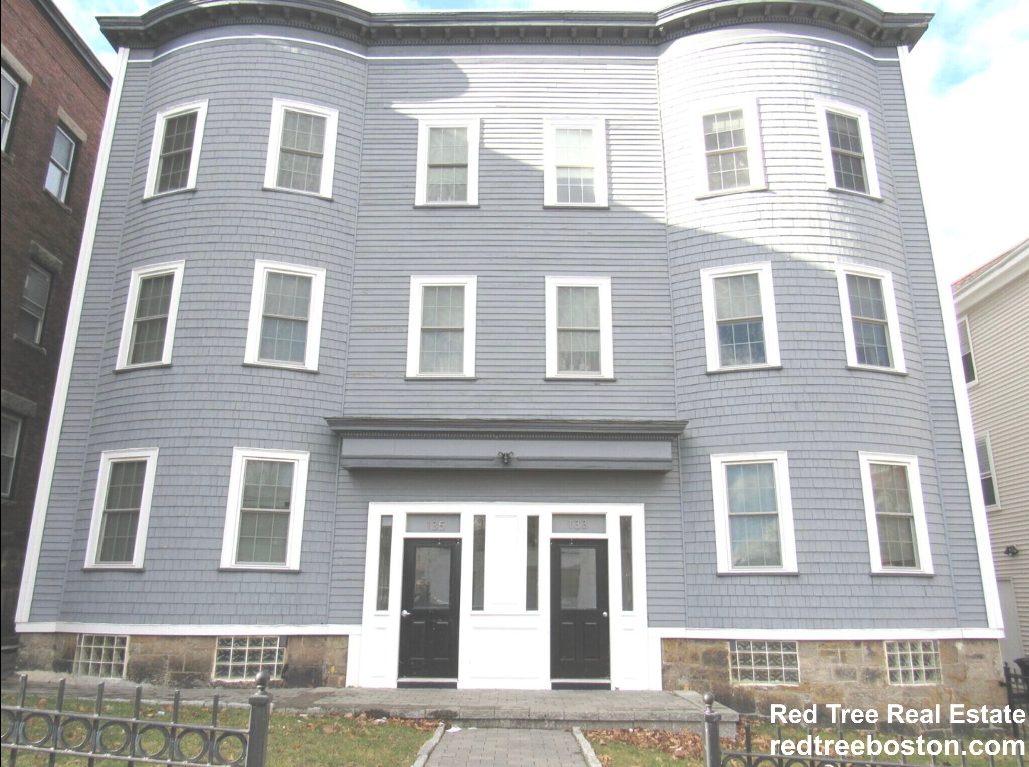 Building Photo - 135 St Alphonsus St