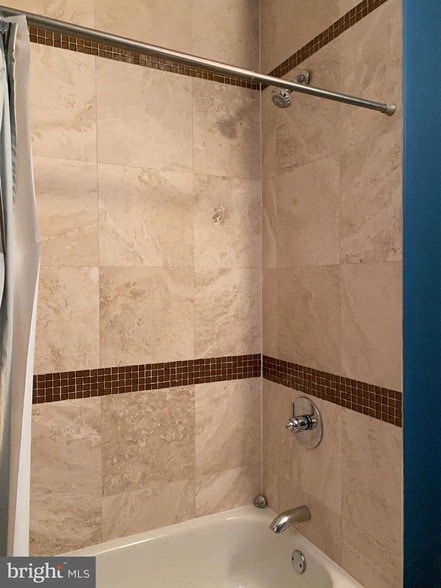 Building Photo - 1654 Euclid St NW