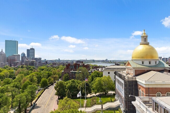 Building Photo - 21 Beacon St