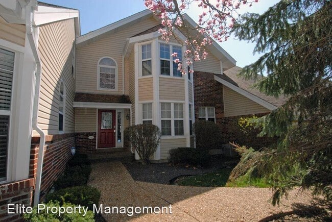 Building Photo - 3 br, 2 bath House - 445 Meramec Way
