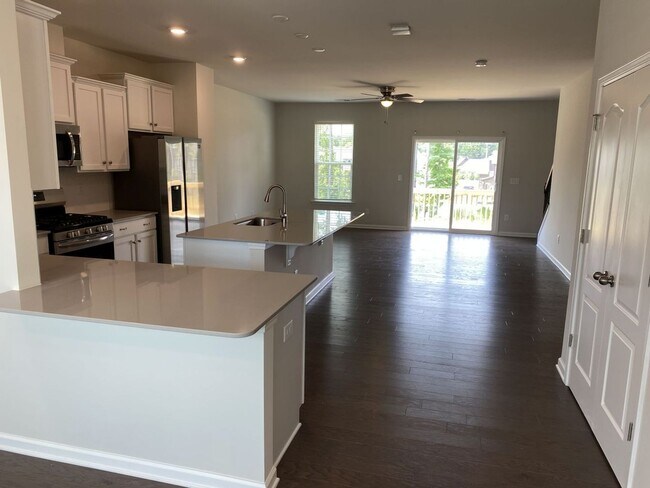 Building Photo - COMING SOON!!!  Beautiful 3 Story Townhome in Ardrey North