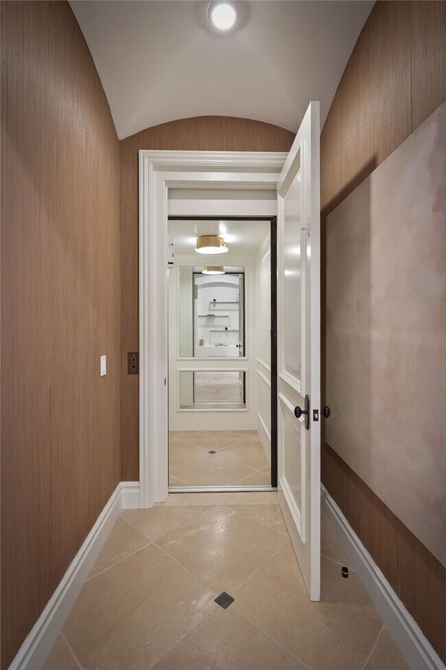 Building Photo - 9 Pelican Crest Dr