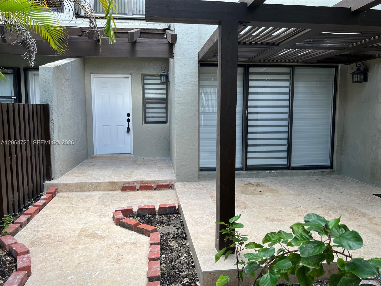 Building Photo - 9990 NW 9th Street Cir