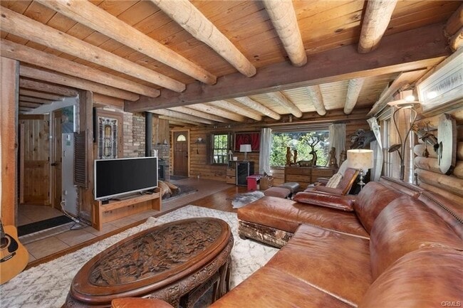 Building Photo - 2712 Tirol Dr