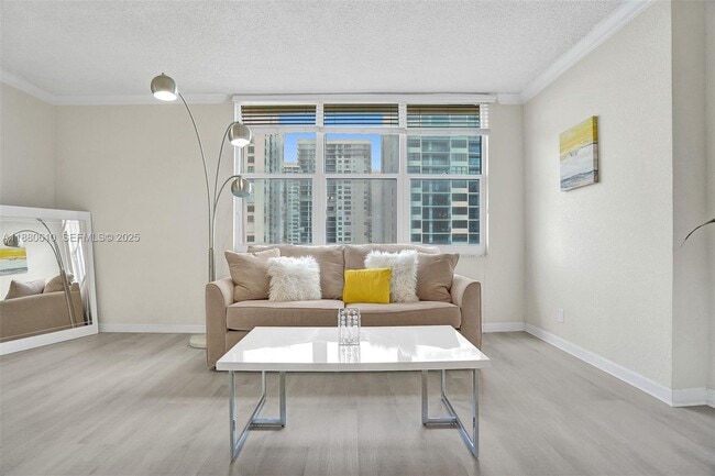 Building Photo - 2501 S Ocean Dr