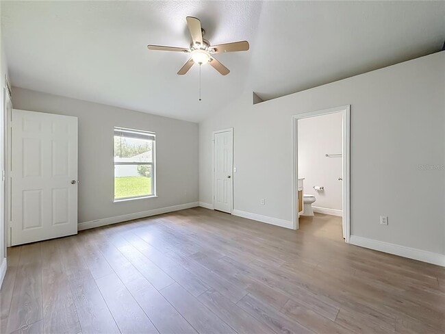 Building Photo - 33 Timbercreek Pines Cir