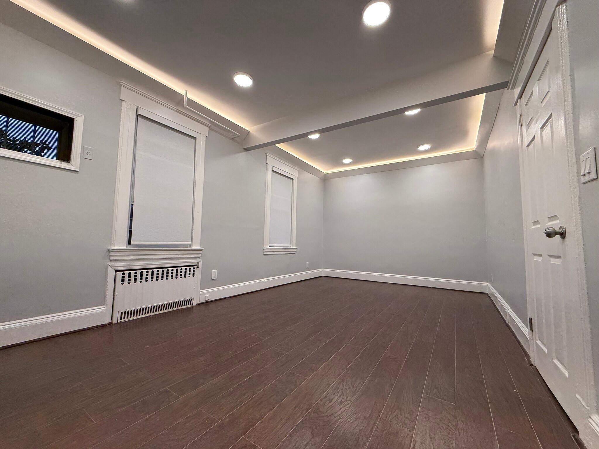 Building Photo - 122 Humboldt St