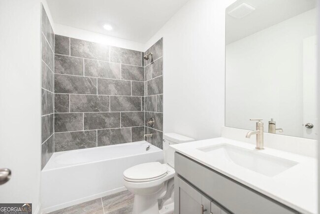 Building Photo - 108 Palmetto Ave