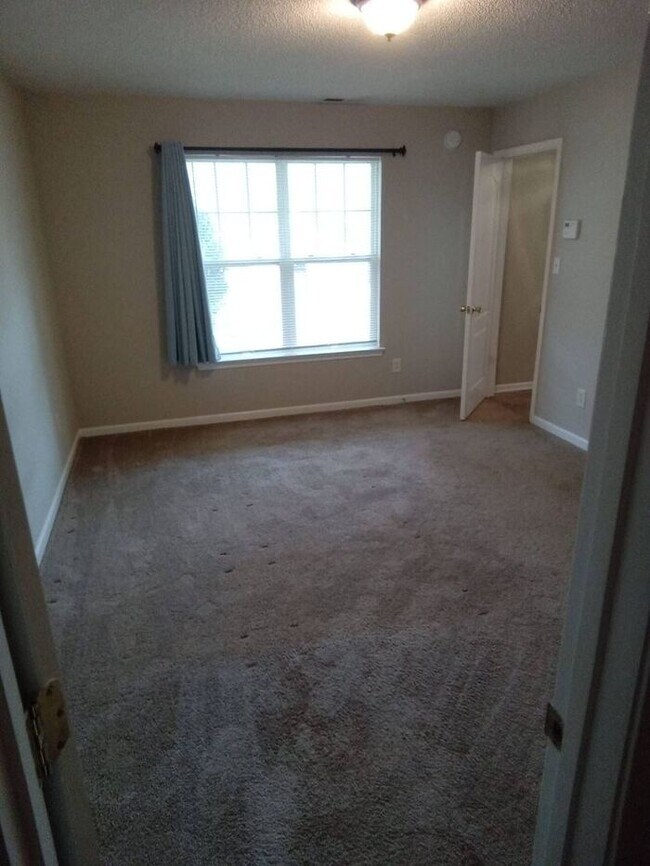 Building Photo - Great Home Close To Historical Downtown Matthews!