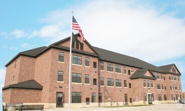 Building Photo - Linden Grove Veteran Apartments