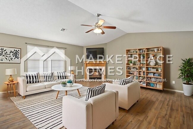 Building Photo - 4455 Chaparral Ln