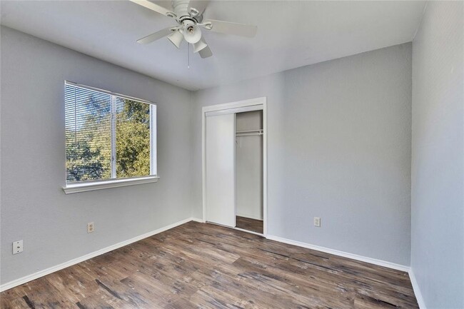Building Photo - 3210 Blazing Star Trail